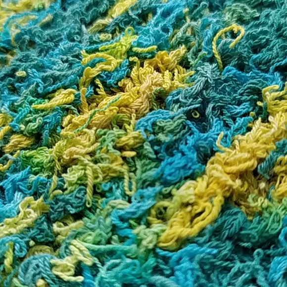 Hand Knit Dish Cloth and Mini Scrubbing Cloth - Picture 6 of 8